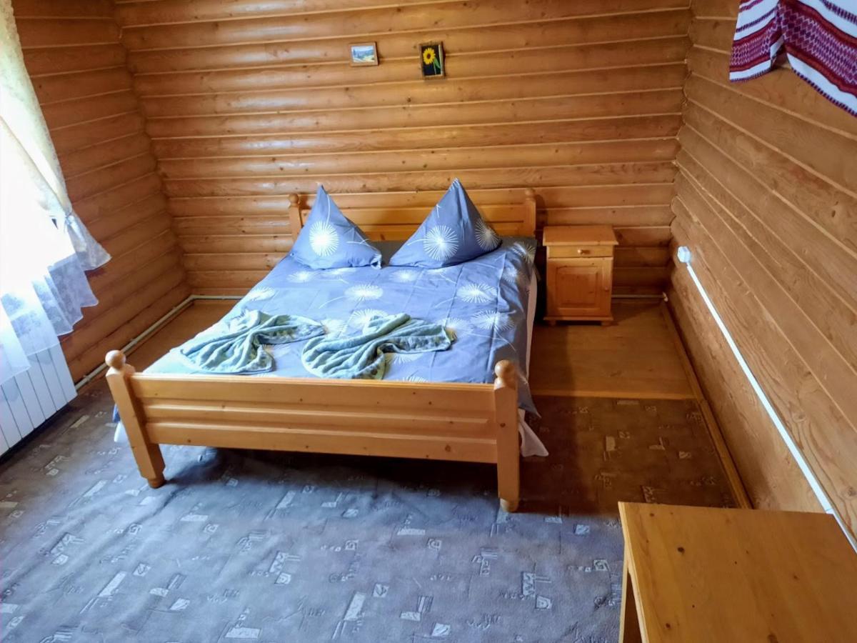 Мала Одеса Hotell Jablunytsja Exteriör bild