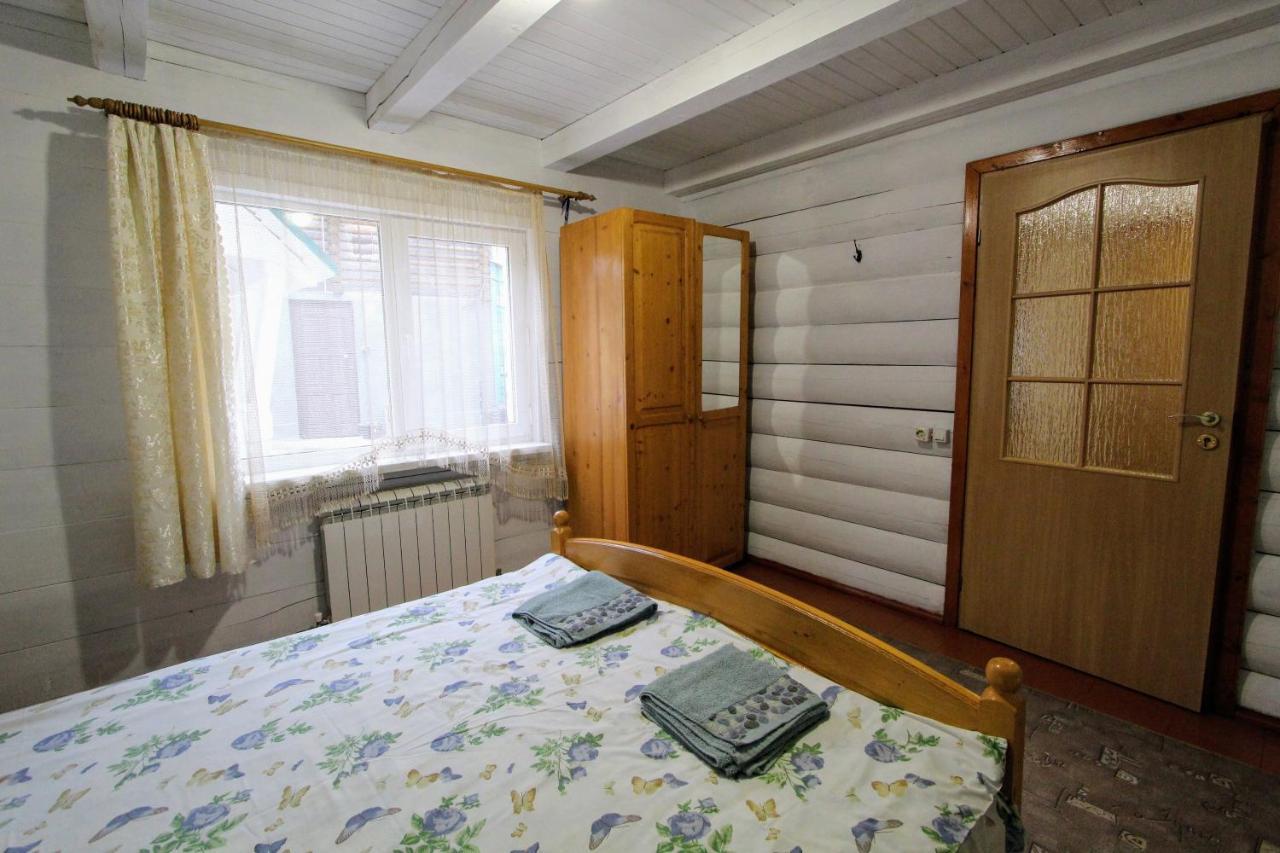 Мала Одеса Hotell Jablunytsja Exteriör bild