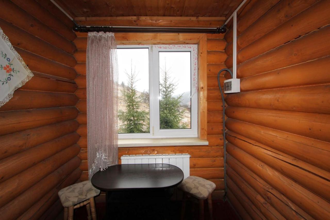 Мала Одеса Hotell Jablunytsja Exteriör bild