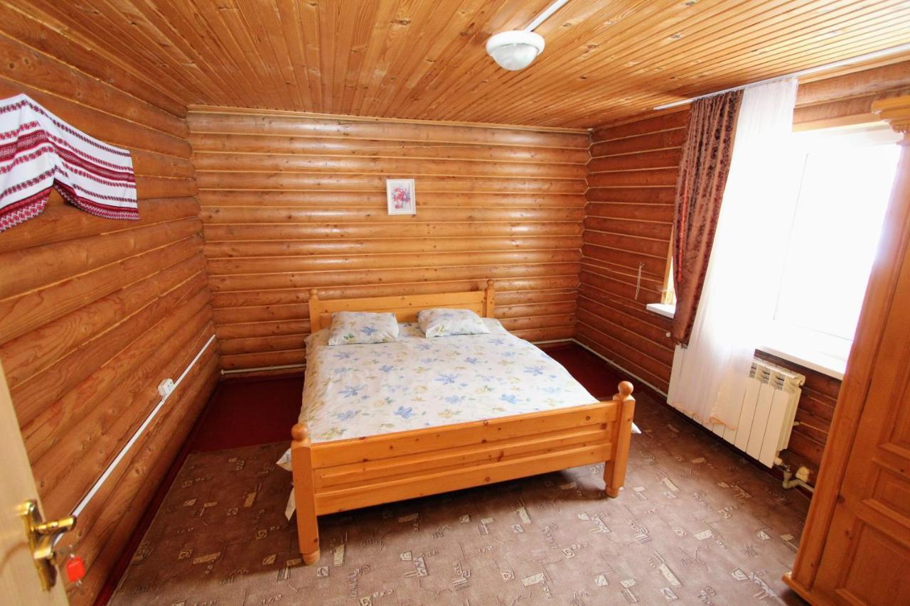 Мала Одеса Hotell Jablunytsja Exteriör bild